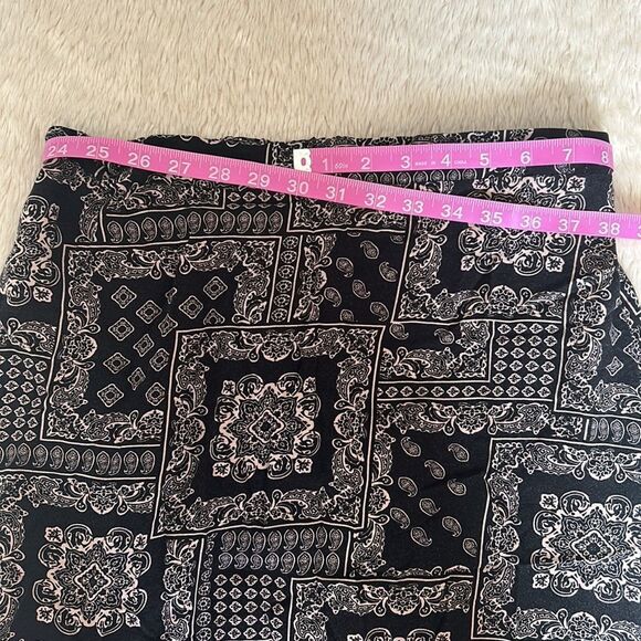 Friday Los Angeles black and white maxi skirt size large - Picture 11 of 16